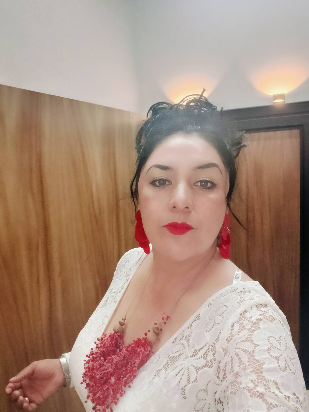 Natali Juárez en backstage antes de su entrada
